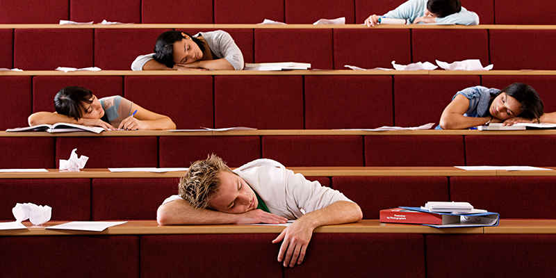 https://svblog.ru/wp-content/uploads/2015/03/students-sleeping.jpg